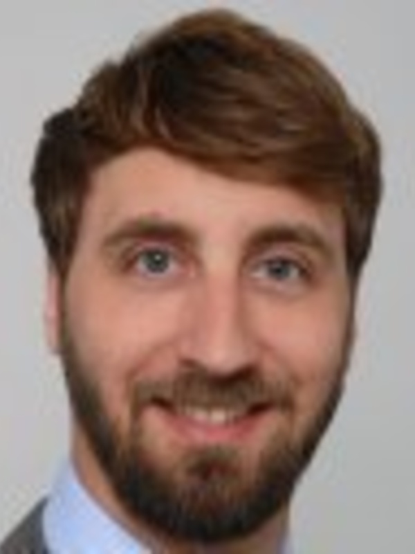 Dr Johannes Lomar