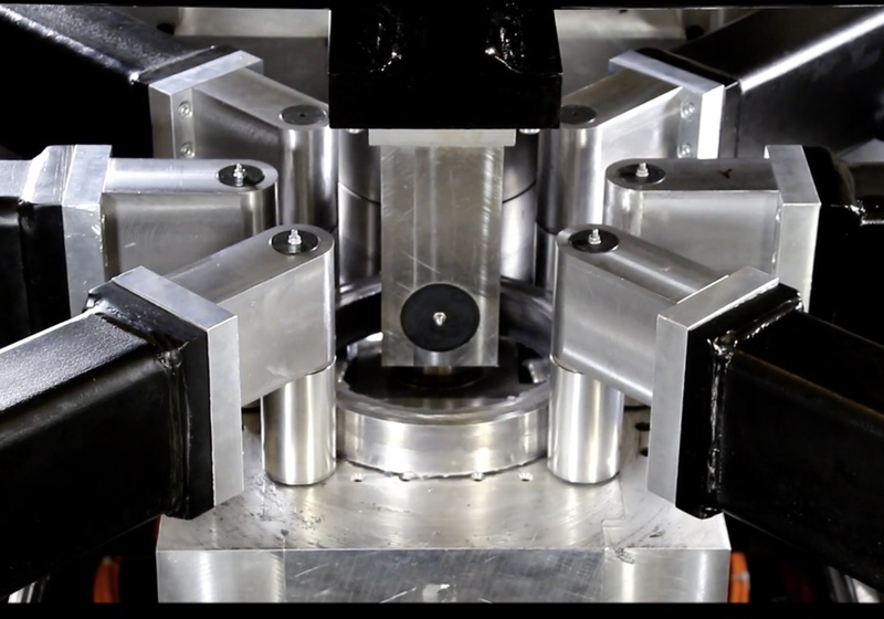Cambridge incremental ring rolling machine